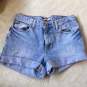 Vintage Tommy Hilfiger cropped jeans